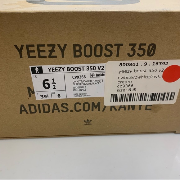 YEEZY BOOST 350 v2 white sneakers — 36.5, NWT - Picture 2 of 7